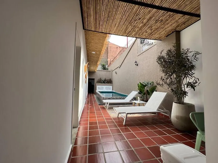 Nueva En San Antonio Cali, La Casa De Tona Villa Cali