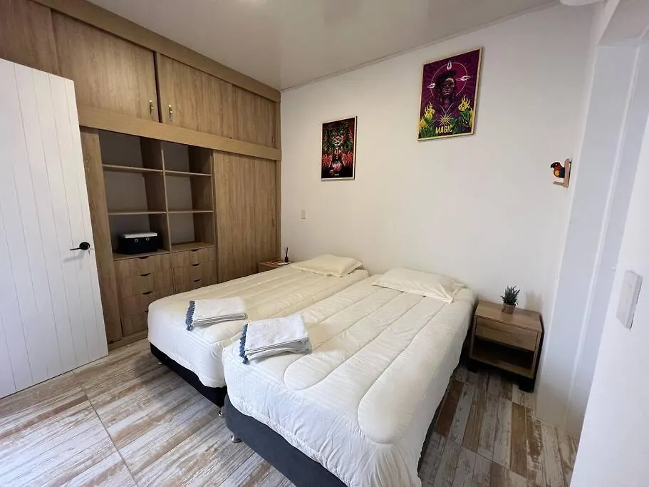 Nueva En San Antonio Cali, La Casa De Tona Villa 0*, Cali