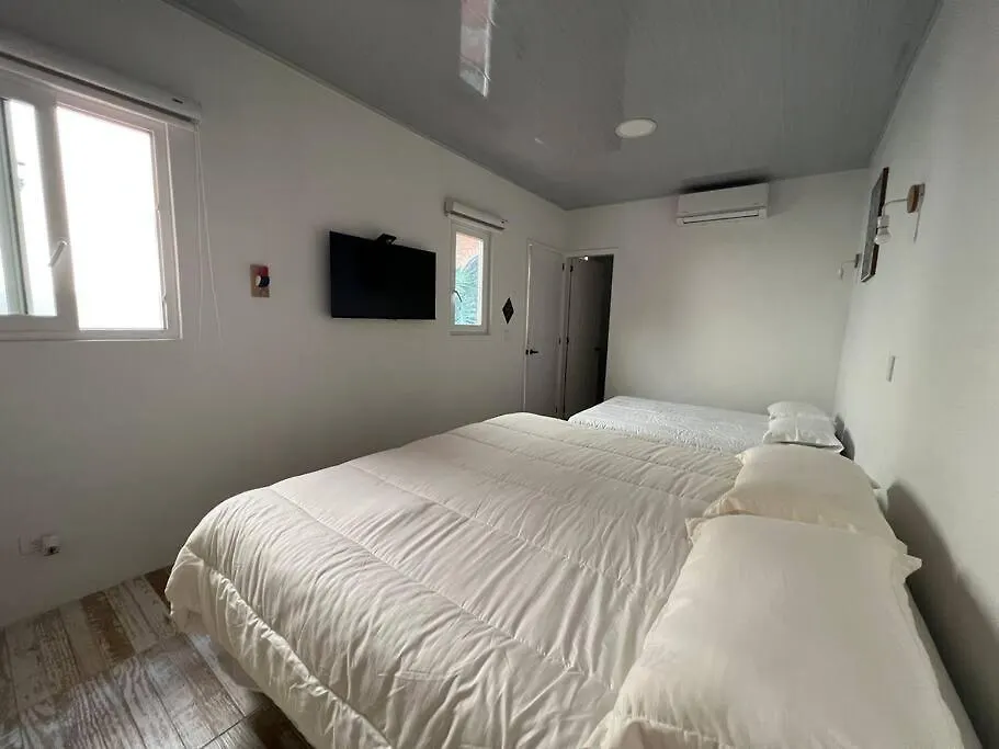 Nueva En San Antonio Cali, La Casa De Tona Villa 0*, Cali Colombia